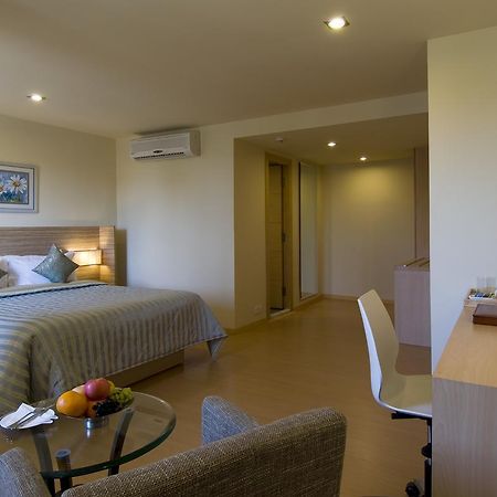 Mapple Whitefield Bangalore Room photo