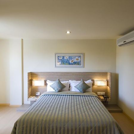 Mapple Whitefield Bangalore Exterior photo