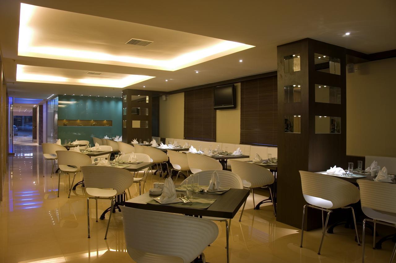 Mapple Whitefield Bangalore Restaurant photo